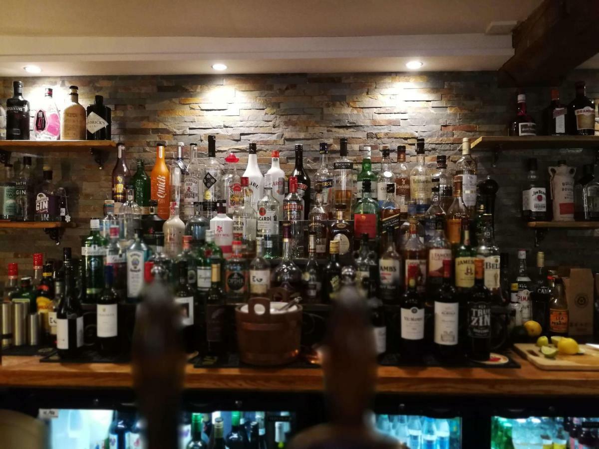 Hotel The Hood Arms à Kilve Extérieur photo